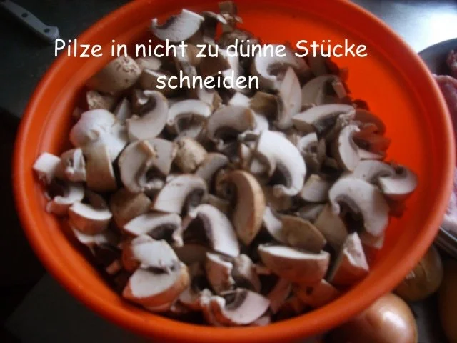 Schweinesteak mit Steinchampignon und Ofenkartoffeln - Rezept - Bild Nr. 3