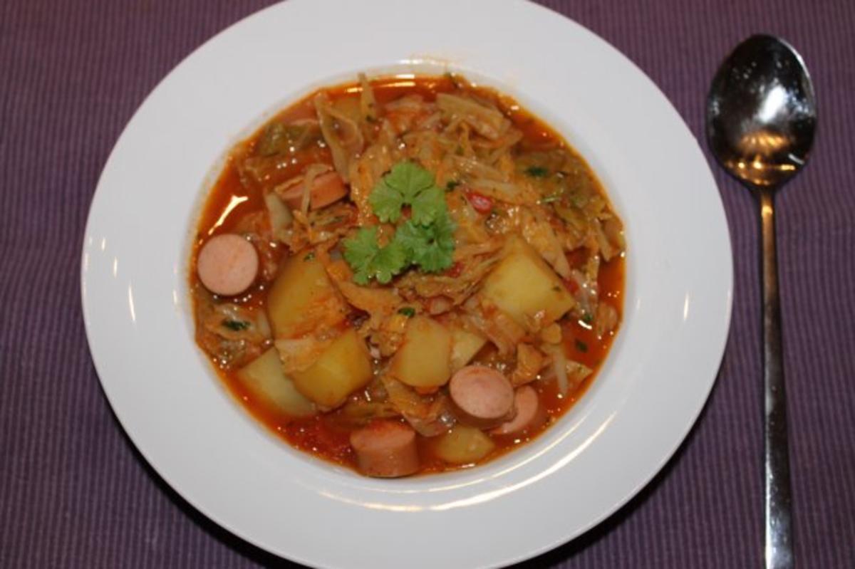 Kartoffel-Gulasch - Rezept mit Bild - kochbar.de