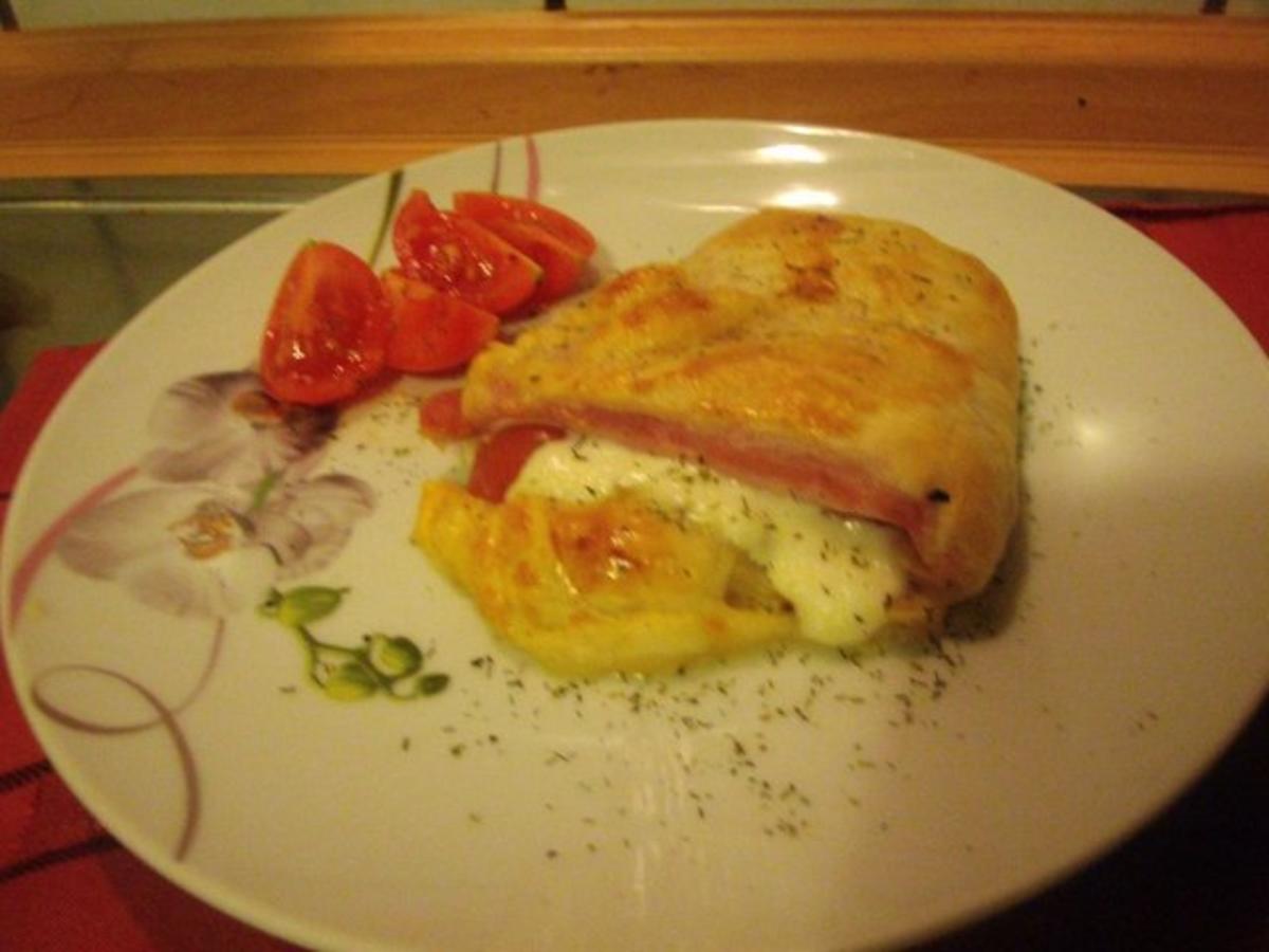 Schinken Mozzarella Taschen - einfach - 159 kcal/100g