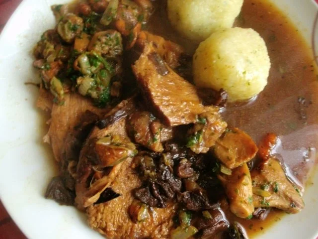 Gewürzbraten mit Waldpilzhaube - Rezept - Bild Nr. 23