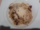 SPAGHETTI PESTO DI RUCOLA E FUNGHI - Rezept