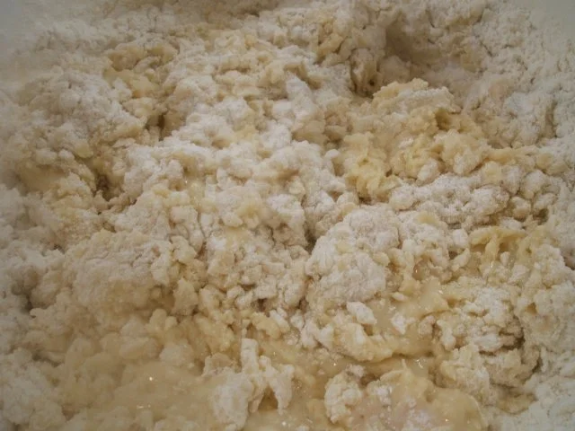 Rezept: Backen: Hefekuchen mit Innenleben und Mandelkruste Bild Nr. 5 Backen: Hefekuchen mit Innenleben und Mandelkruste - Rezept - Bild Nr. 5