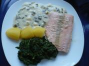 Lachs in  Weißweinsoße - Rezept