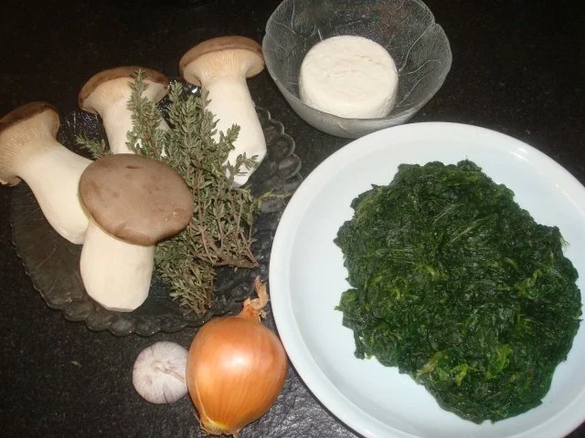 Spinat-Ziegenkäseomelett mit Pilzen - Rezept - Bild Nr. 2