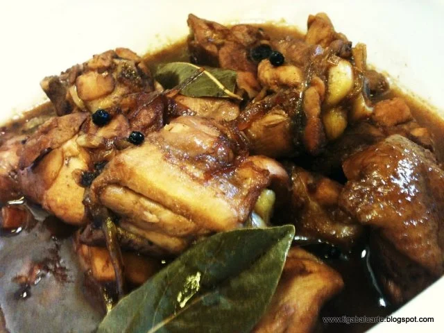 Hunh und schwein Adobo  Philippienen - Rezept