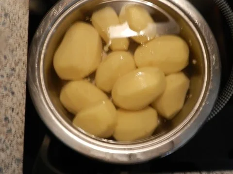 Möhrengemüse mit frischer Bratwurst - Rezept - Bild Nr. 3