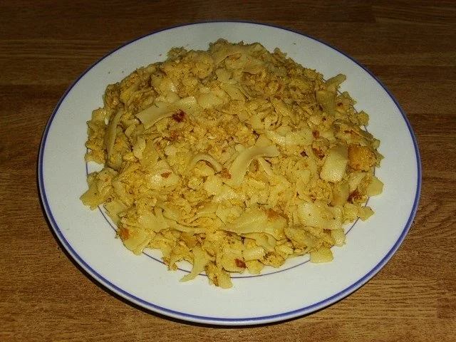 gebratene Nudeln mit Eier - Rezept