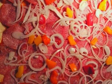 Pizza Salami (2) - Rezept - Bild Nr. 4