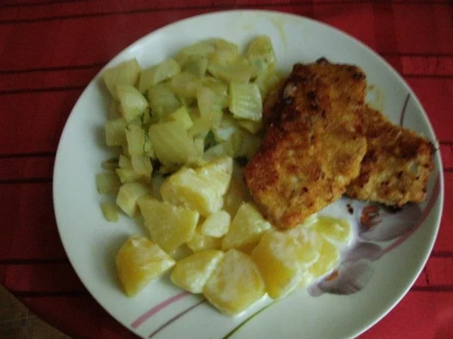 Rezept: Steaks mit Sahnekartöffelchen und Fenchelgemüse Steaks mit Sahnekartöffelchen und Fenchelgemüse - Rezept