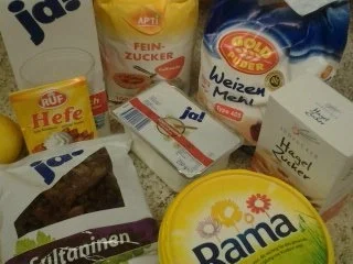 Rezept: Osterbrot mit Quark Bild Nr. 2 Osterbrot mit Quark - Rezept - Bild Nr. 2