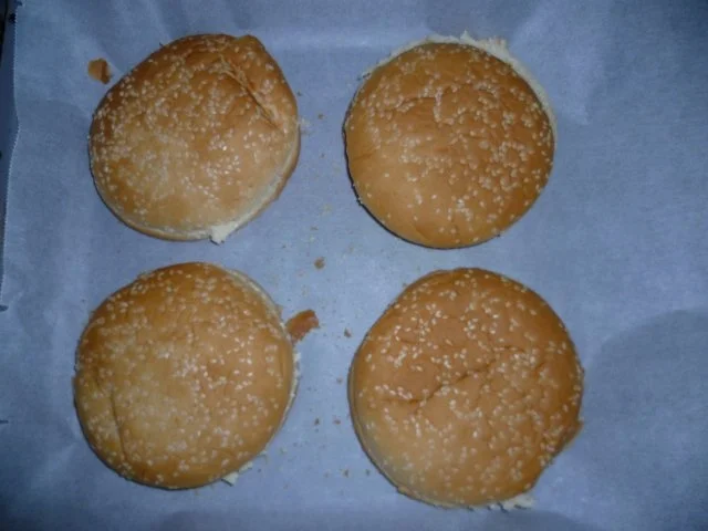 Basilikum-Burger mit Tomaten - Rezept - Bild Nr. 7