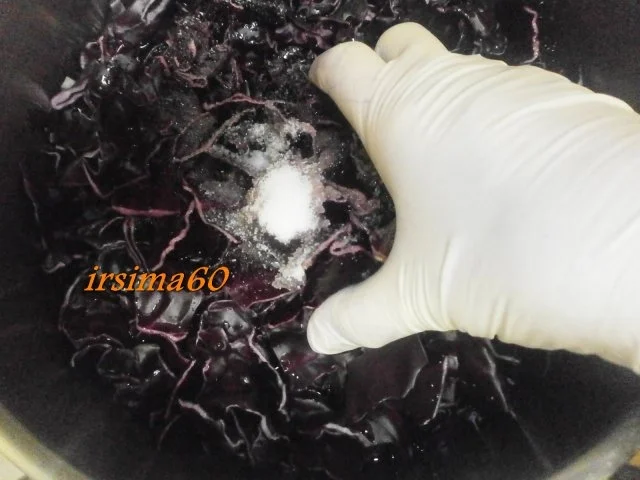 Rezept: Gezupfter Rotkohl nach Kolja Kleeberg Bild Nr. 8 Gezupfter Rotkohl nach Kolja Kleeberg - Rezept - Bild Nr. 8