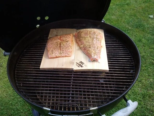 Lachs auf Zedernholz gegrillt - Rezept - Bild Nr. 5