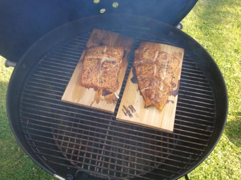 Lachs Auf Zedernholz Gegrillt - Rezept Mit Bild - Kochbar.de