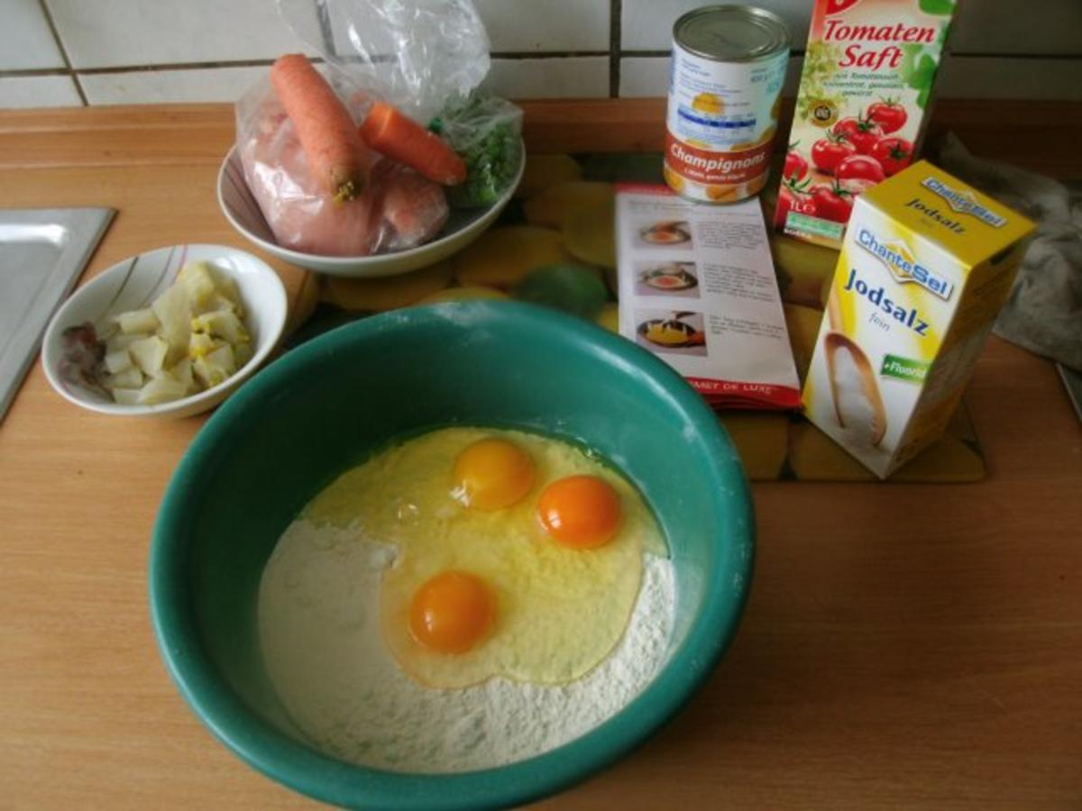 gemüsiges Hähnchenragout   mit saftigen Tomatenspätzle - Rezept - Bild Nr. 2
