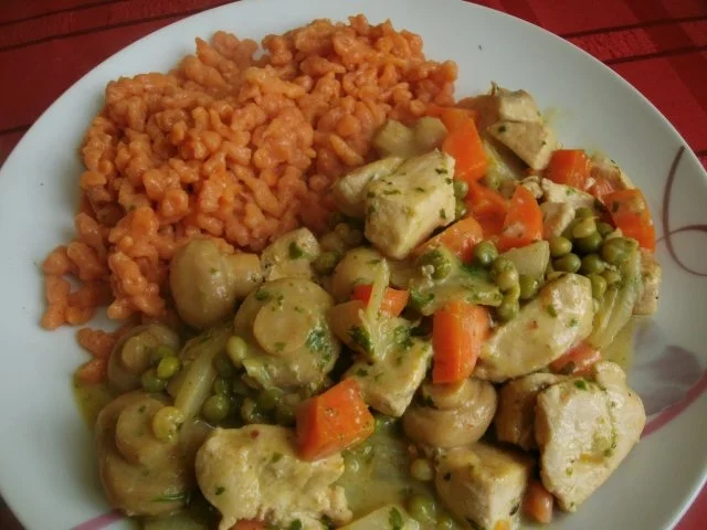 gemüsiges Hähnchenragout   mit saftigen Tomatenspätzle - Rezept - Bild Nr. 13