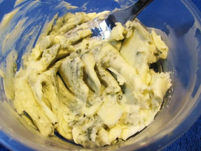 Roquefort-Butter zum Abendbrot ... - Rezept - Bild Nr. 4