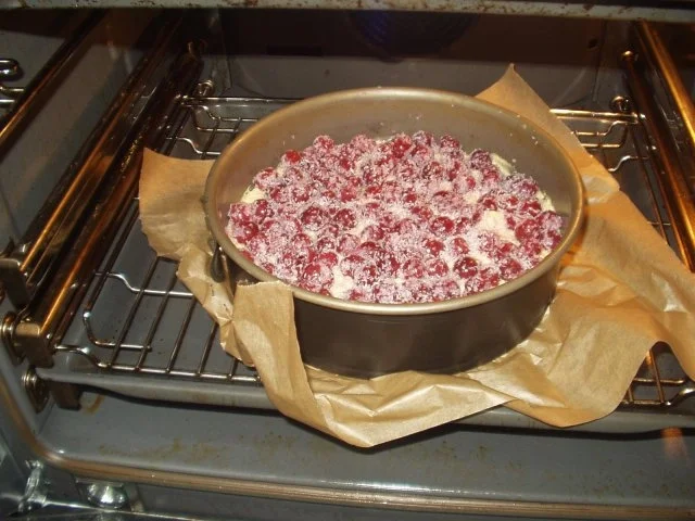 Rührkuchen mit Kirsch-Kokos-Creme - Rezept - Bild Nr. 7