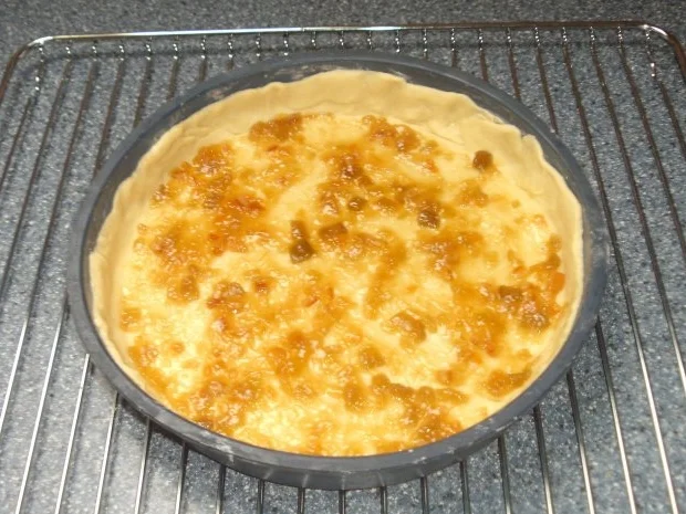 Rezept: Mandeltarte mit Rhabarber Bild Nr. 4 Mandeltarte mit Rhabarber - Rezept - Bild Nr. 4