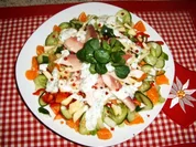 Staudenselleriesalat mit Forellenfilet - Rezept