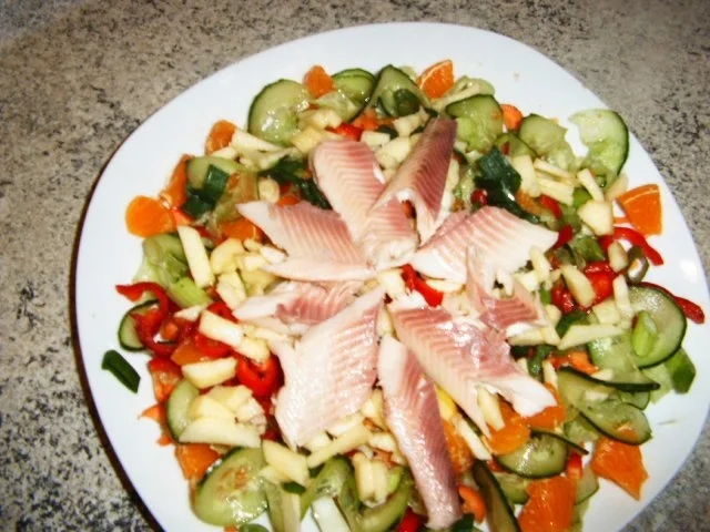 Staudenselleriesalat mit Forellenfilet - Rezept - Bild Nr. 3