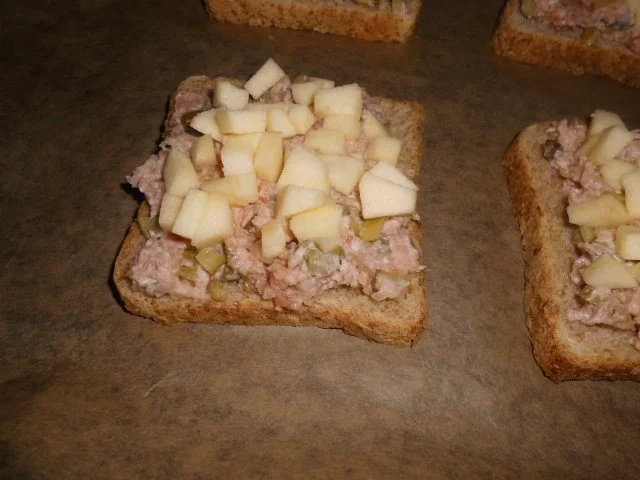 Rezept: Herzhafte Toast-Ecken, die 2.>> Bild Nr. 7 Herzhafte Toast-Ecken, die 2.>> - Rezept - Bild Nr. 7