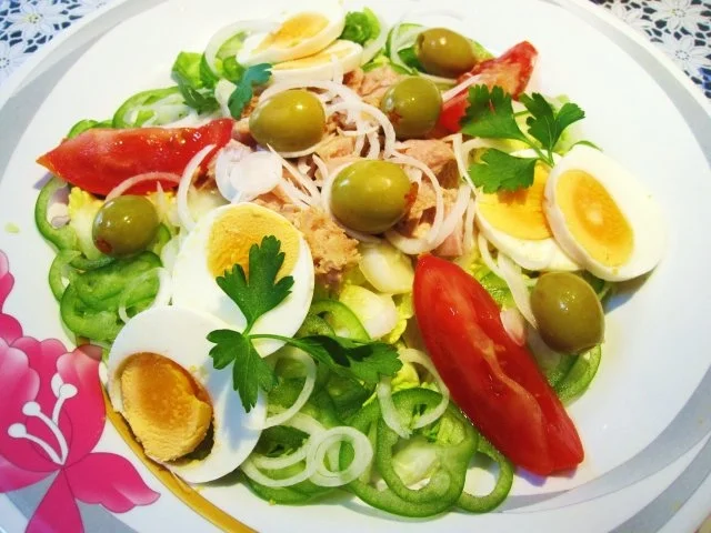 Großer Salat zum "Sattwerden" ... - Rezept