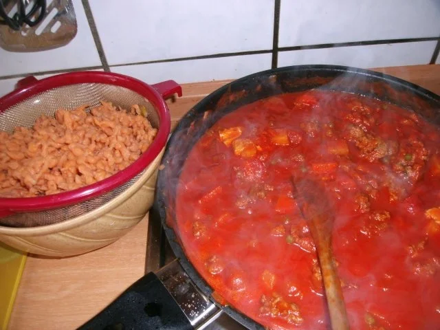 Rote Spätzle in roter Soße - Rezept - Bild Nr. 9