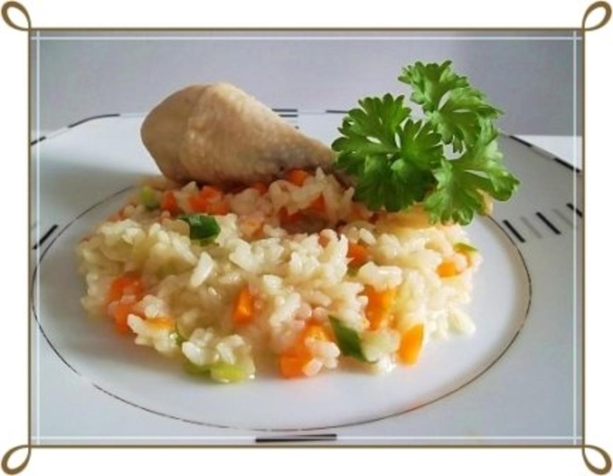Gegarte Hähnchen Unterschenkel  auf Gemüsereis - Rezept - Bild Nr. 2