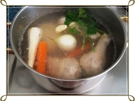 Rezept: Gegarte Hähnchen Unterschenkel auf Gemüsereis Bild Nr. 7 Gegarte Hähnchen Unterschenkel auf Gemüsereis - Rezept - Bild Nr. 7