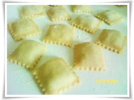 Selbstgemachte Maultaschen mit würziger Füllung - Rezept - Bild Nr. 12