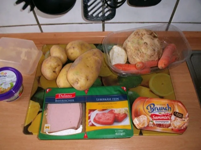 Leberkäsegeschnetzeltes mit Kartoffel Möhren Sellerie Stampf - Rezept - Bild Nr. 2