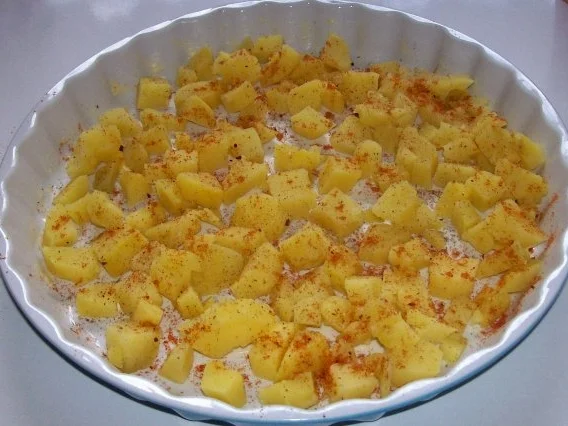 Rezept: Würziges Ofen-Kartoffel-Omelett mit Pecorino und getrockneten Tomaten Bild Nr. 4 Würziges Ofen-Kartoffel-Omelett mit Pecorino und getrockneten Tomaten - Rezept - Bild Nr. 4