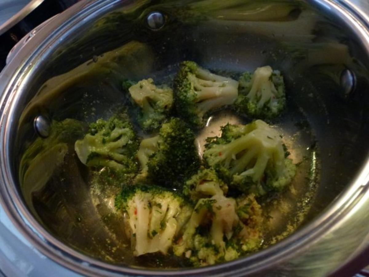 Spaghetti Rustikale mit Brokoligemüse - Rezept - Bild Nr. 2