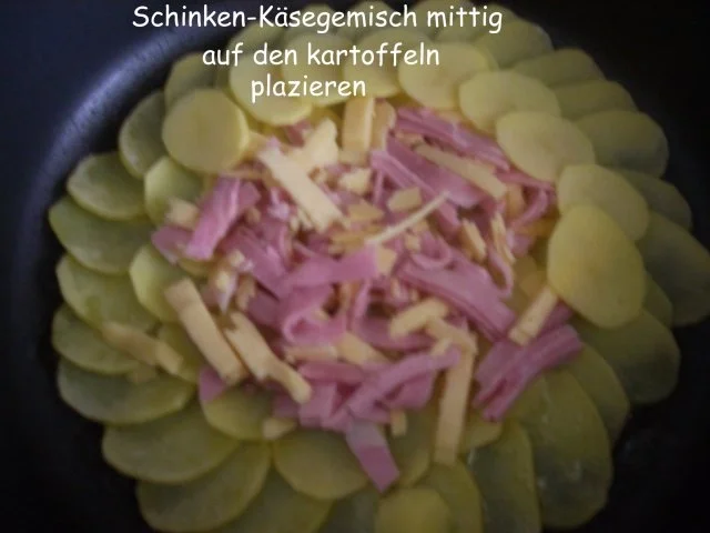 Gefüllter Kartoffeltaler  nach einem Rezept von -Snowowl Rezept Nr.56 - Rezept - Bild Nr. 6