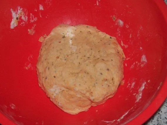 Vorspeise/Snack: Kleine Zwiebelfladen mit Paprika und Chorizo - Rezept - Bild Nr. 4