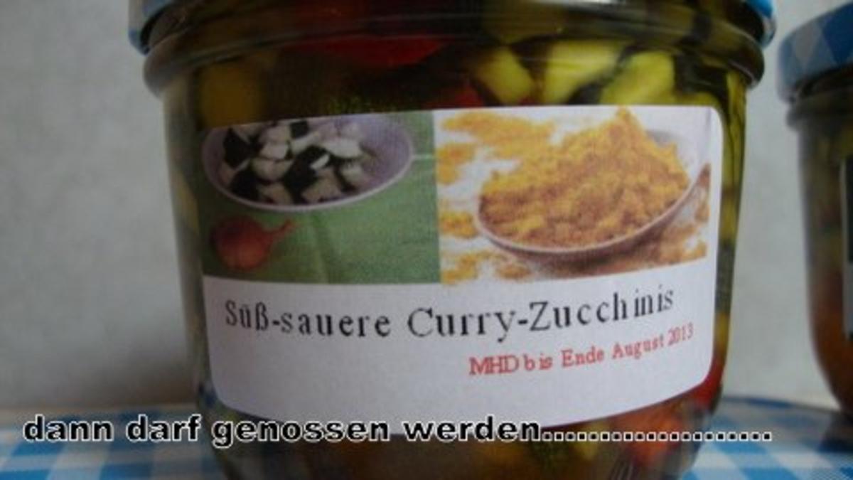 Süß-sauer eingelegte Curry-Zucchinis - Rezept