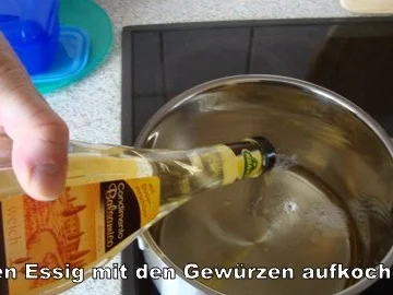 Süß-sauer eingelegte Curry-Zucchinis - Rezept - Bild Nr. 8