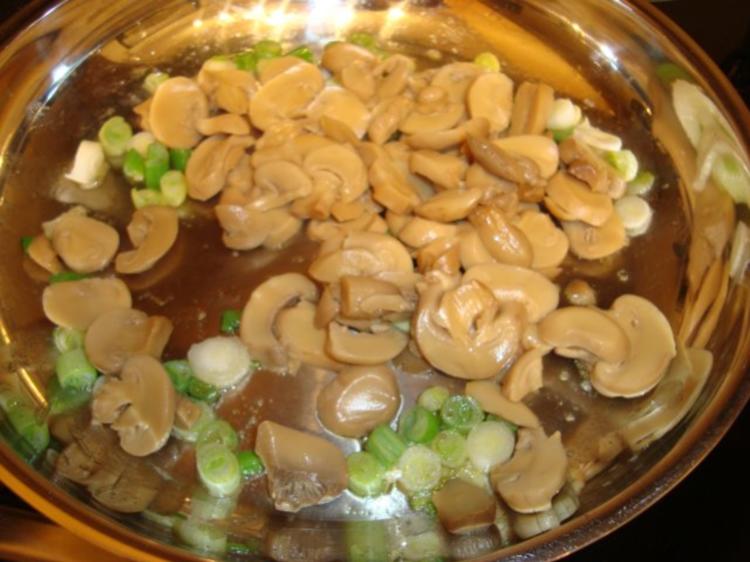 Kasseler-Lachs mit Honigkruste an Champignon-Camembert-Sauce - Rezept ...