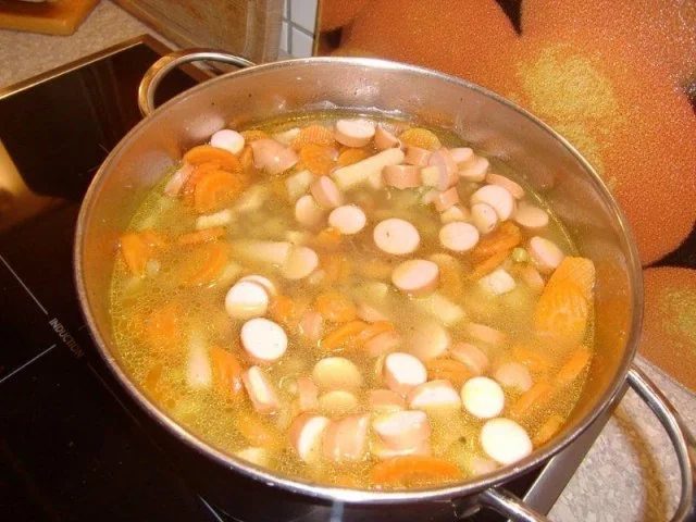 Rezept: Gemüsesuppe à la Heiko die 2. Bild Nr. 12 Gemüsesuppe à la Heiko die 2. - Rezept - Bild Nr. 12