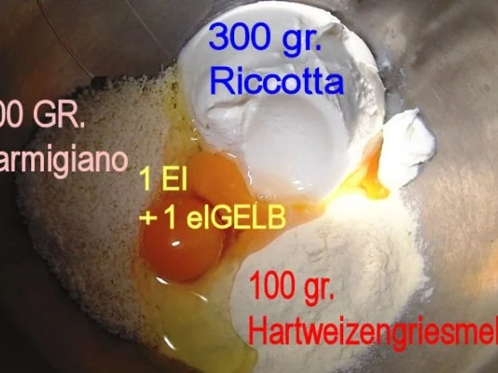 Rezept: Gnocchi di Ricotta-Parmigiano Pomodoro Bild Nr. 3 Gnocchi di Ricotta-Parmigiano Pomodoro - Rezept - Bild Nr. 3