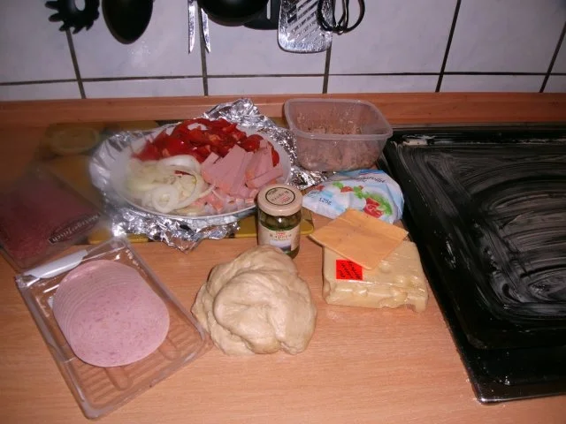 Pizza....kommt immer gut an - Rezept - Bild Nr. 2