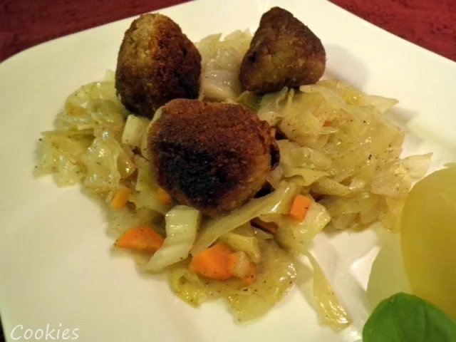 Hackbällchen mit Spitzkohl - Rezept - Bild Nr. 10