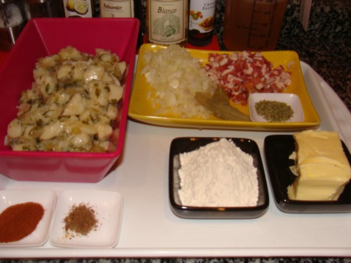 Altbayerisches Erdäpfelgmies aus übriggebliebenen Kartoffelsalat ohne Majo. - Rezept - Bild Nr. 2