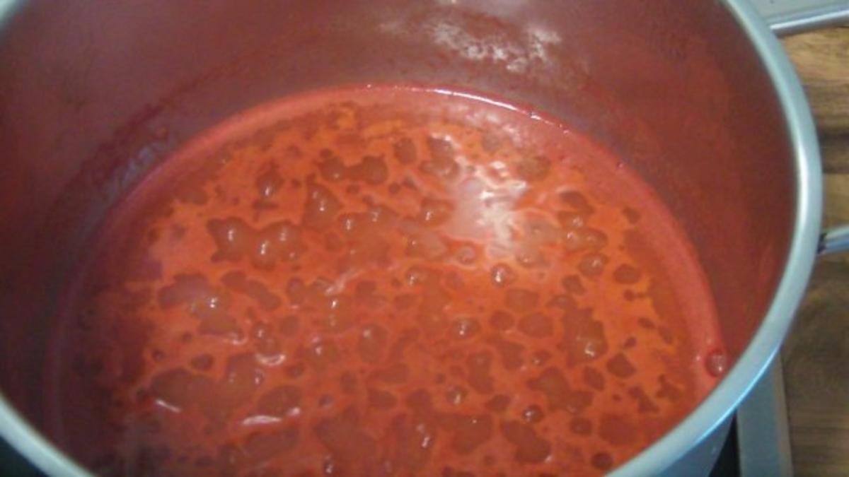 Tomatensuppe mit Graupen und Basilikum Pesto - Rezept - Bild Nr. 3