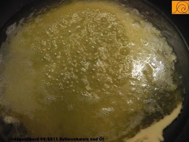 Backhendl mit hausgemachtem Erdäpfelsalat - Rezept - Bild Nr. 12