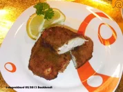 Backhendl mit hausgemachtem Erdäpfelsalat - Rezept