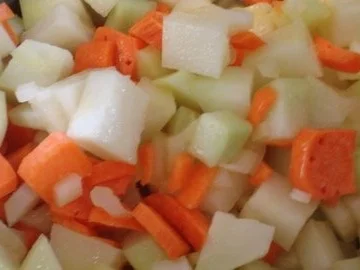 Kohlrabi-Möhren Süppchen mit geröstetem Sesam - Rezept - Bild Nr. 6