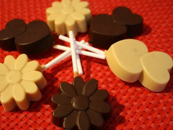 Erdnussschokolade selbst gemacht :) - Rezept - Bild Nr. 2