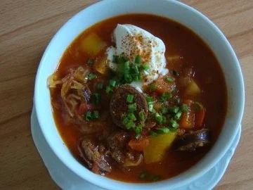 Rezept: Tomaten-Sauerkrautsuppe Bild Nr. 2 Tomaten-Sauerkrautsuppe - Rezept - Bild Nr. 2